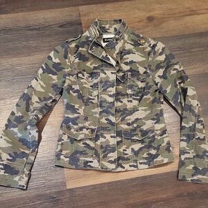 Blanc Noir Women's Camouflage Utility Jacket